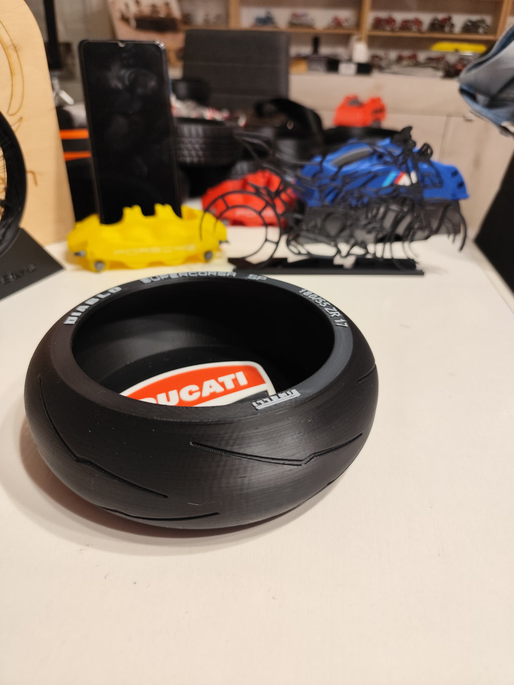 Svuota-tasche Ducati a forma di copertone stampato in 3D