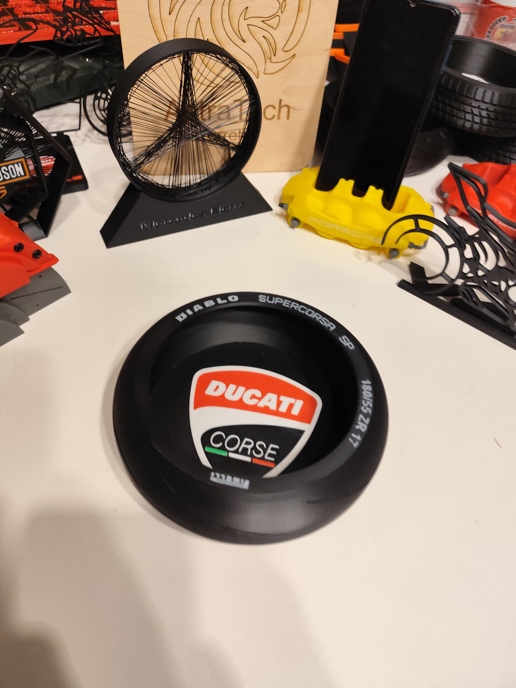 Svuota-tasche Ducati a forma di copertone stampato in 3D