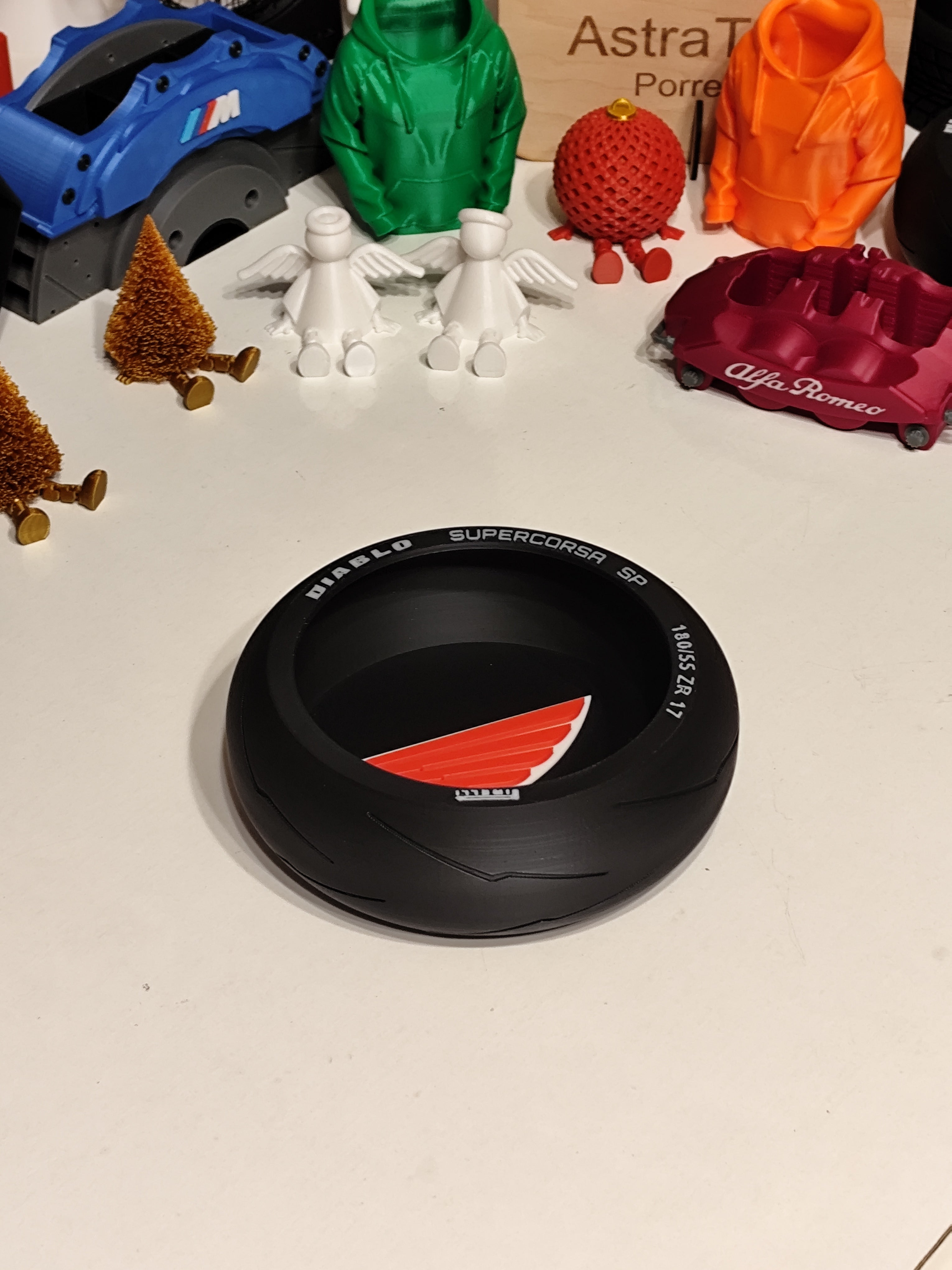 Svuota-tasche Honda a forma di copertone stampato in 3D