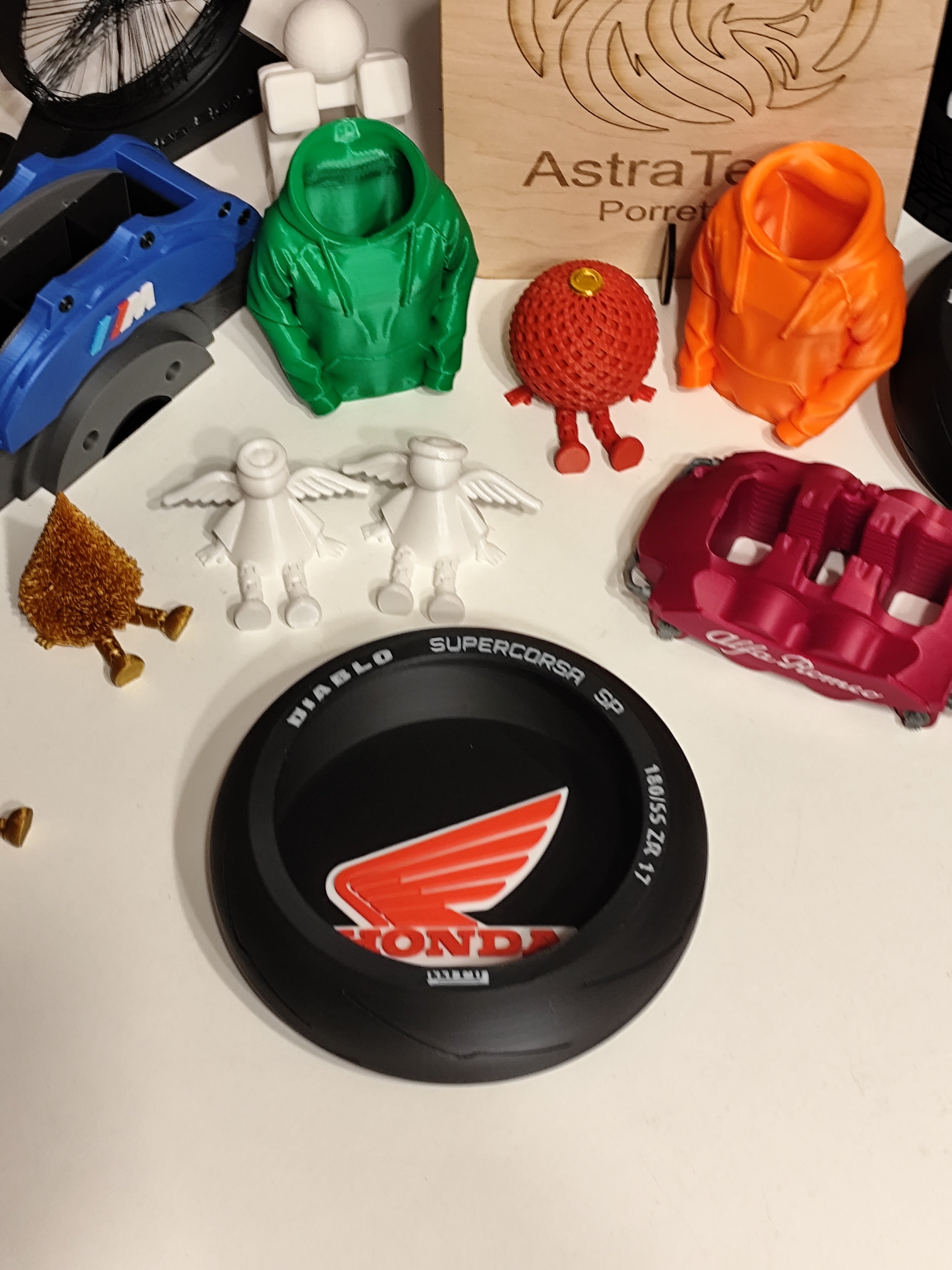 Svuota-tasche Honda a forma di copertone stampato in 3D