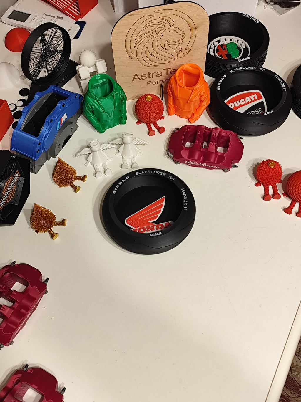 Svuota-tasche Honda a forma di copertone stampato in 3D