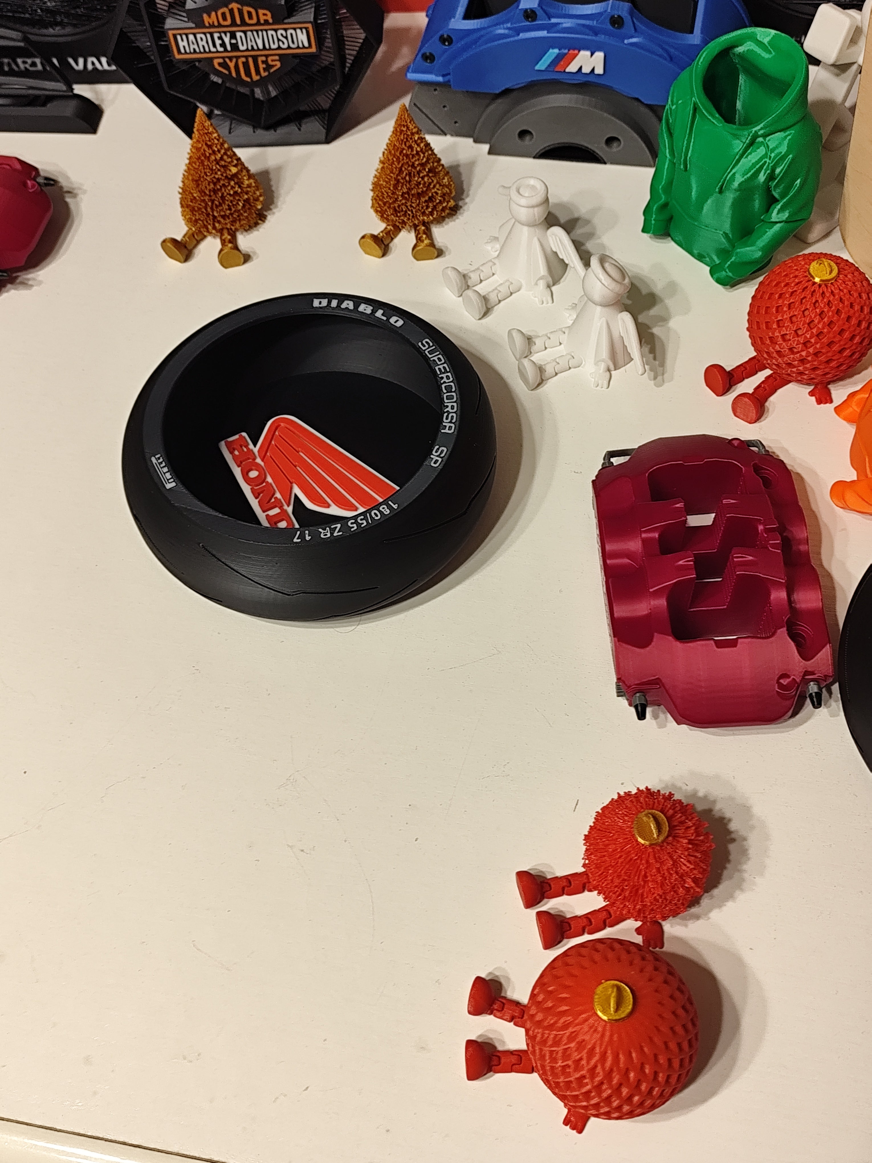 Svuota-tasche Honda a forma di copertone stampato in 3D